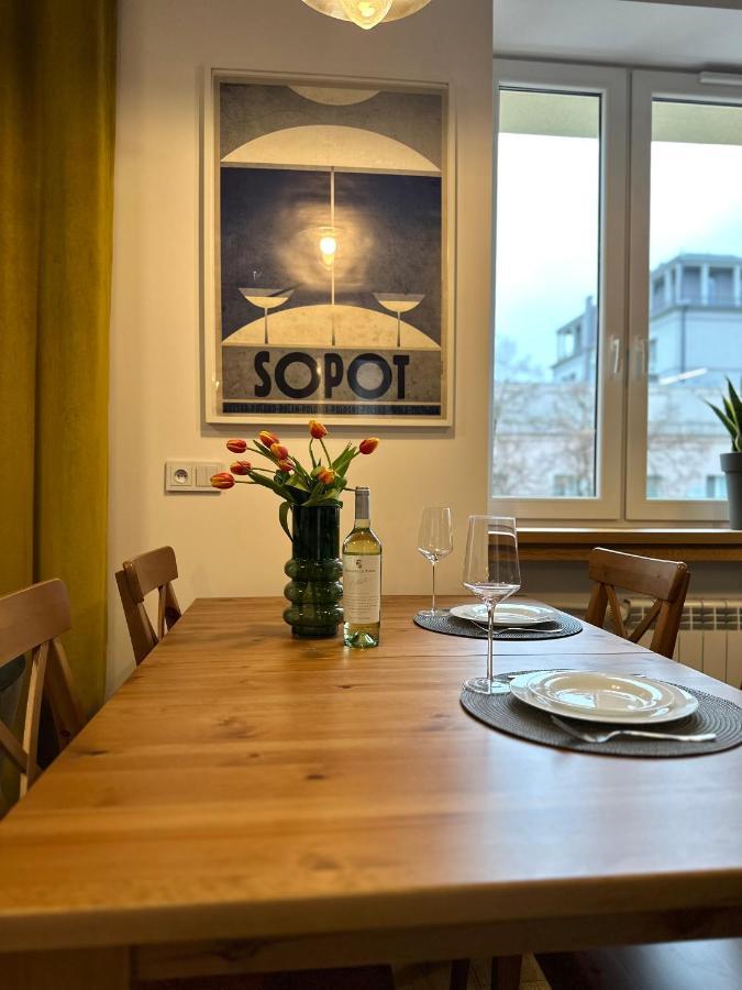Jazz Apartament Czestochowa Centrum 2-Bedroom Eksteriør billede