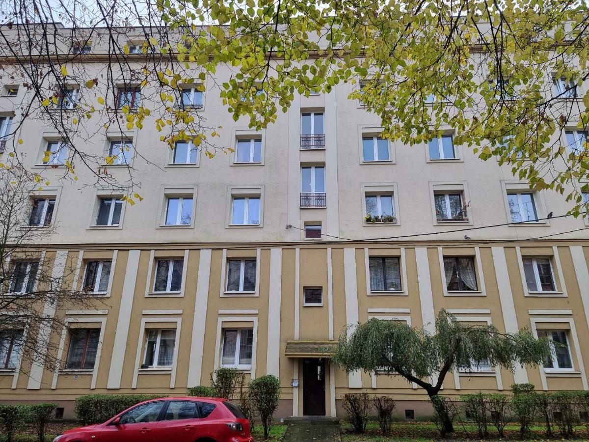 Jazz Apartament Czestochowa Centrum 2-Bedroom Eksteriør billede